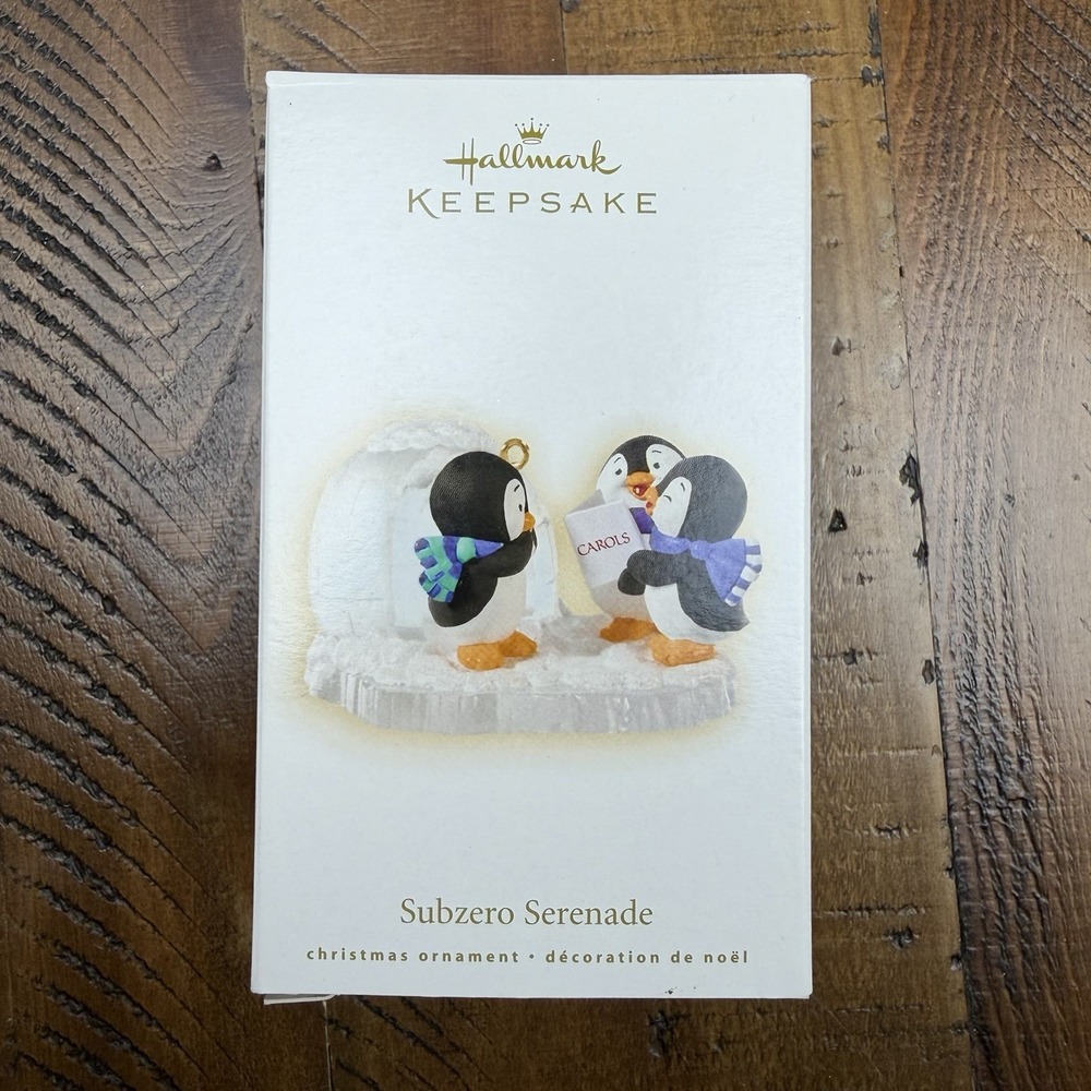 2009 Hallmark Keepsake Ornament Subzero Serenade Christmas Penguins Igloo